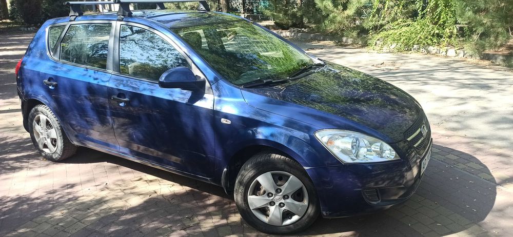 KIA Ceed 1.6 CRDI (115 л.с.) 5-МКП 2008 рік  Дизель,   Працює без Питань !