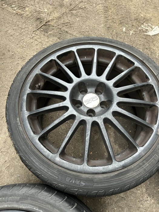 Felgi OZ czarne 18 z oponami