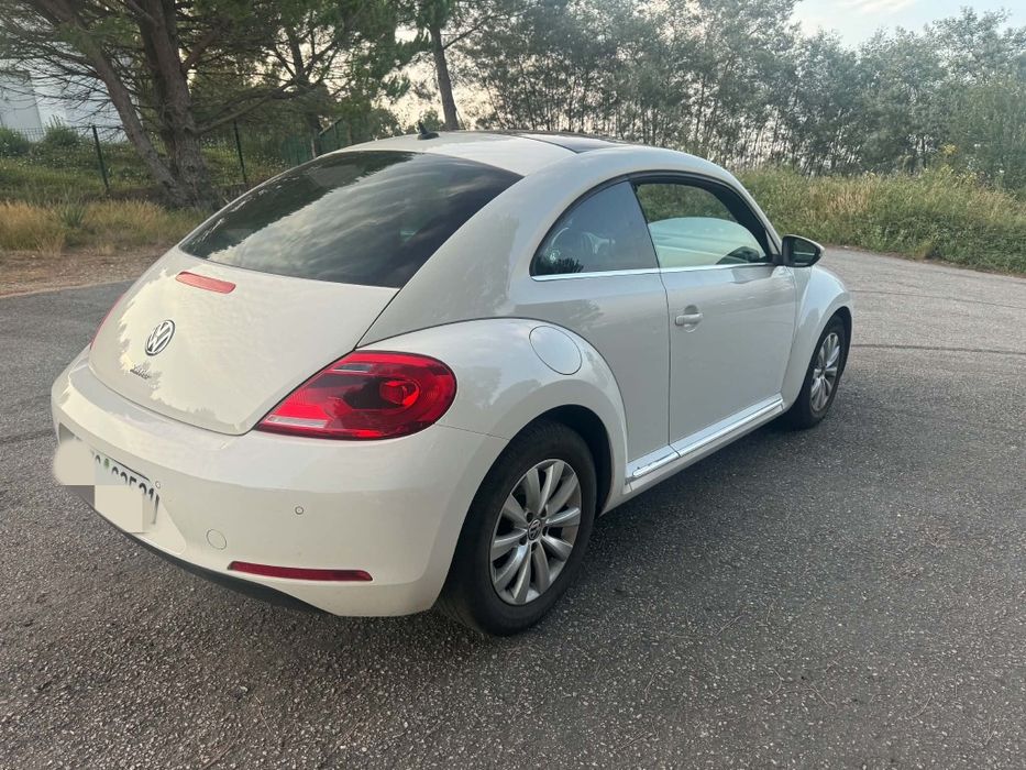 Volkswagen New Beetle — fotografia 3