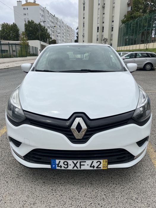 Renault Clio — fotografia 4