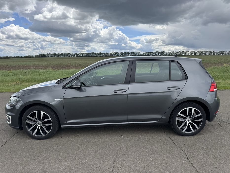 Vw e-golf 35.8квт електро