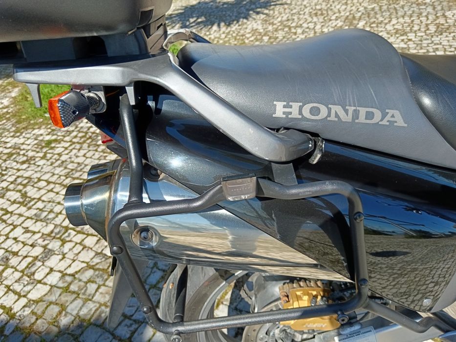 Honda Varadero 1000 ABS injeção ano 2005 irrepreensível