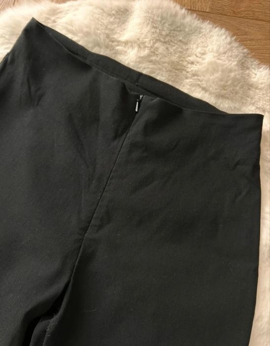 Czarne dopasowane spodnie z zamkiem proste eleganskie 36/S/basic classy casual elegant office