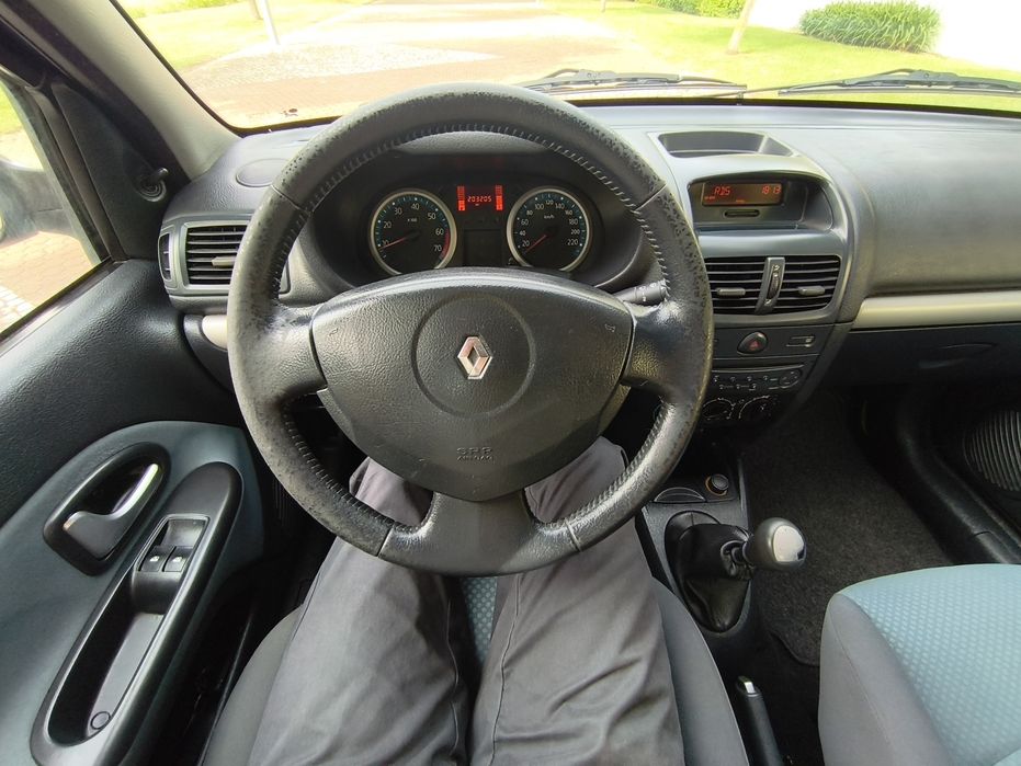 Renault clio 1.2 gasolina