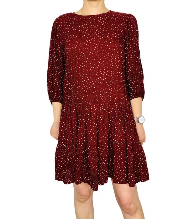 Bordowa sukienka w drobne groszki L 40