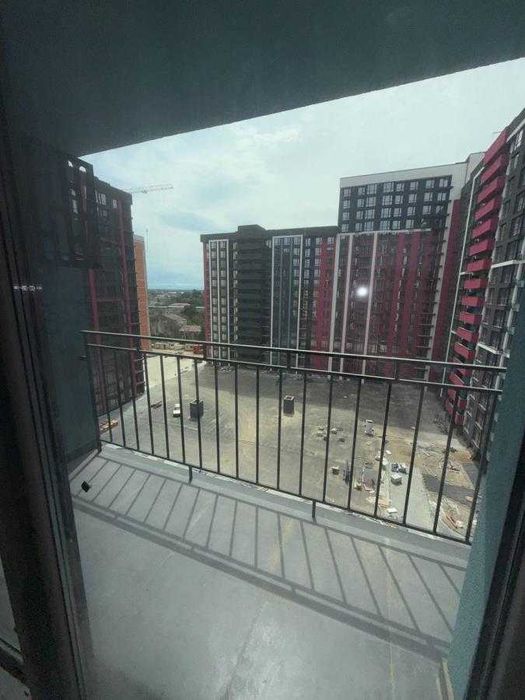 Продаж квартири в ЖК SKYGARDEN з балконом !