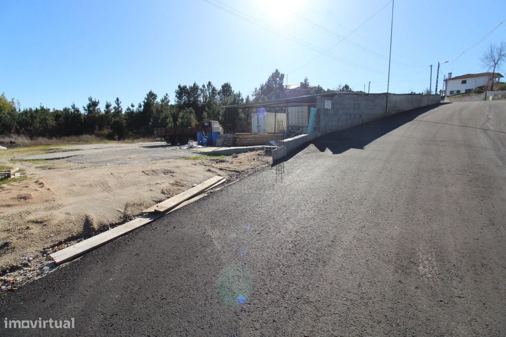 Terreno Urbano para Construção a 6km do Centro — Rio de Loba, Viseu