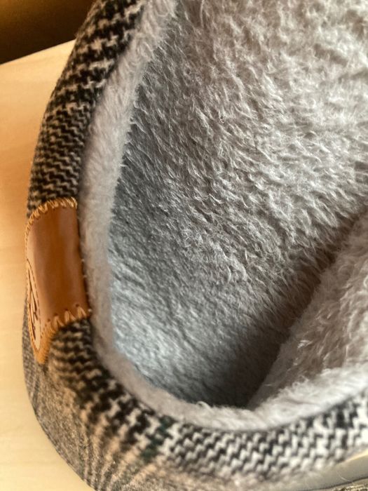 Кімнатні тапочки чоловічі