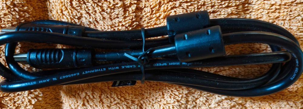 Playstation 4 Pro 1TB / CUH-7216B / FW-13.00