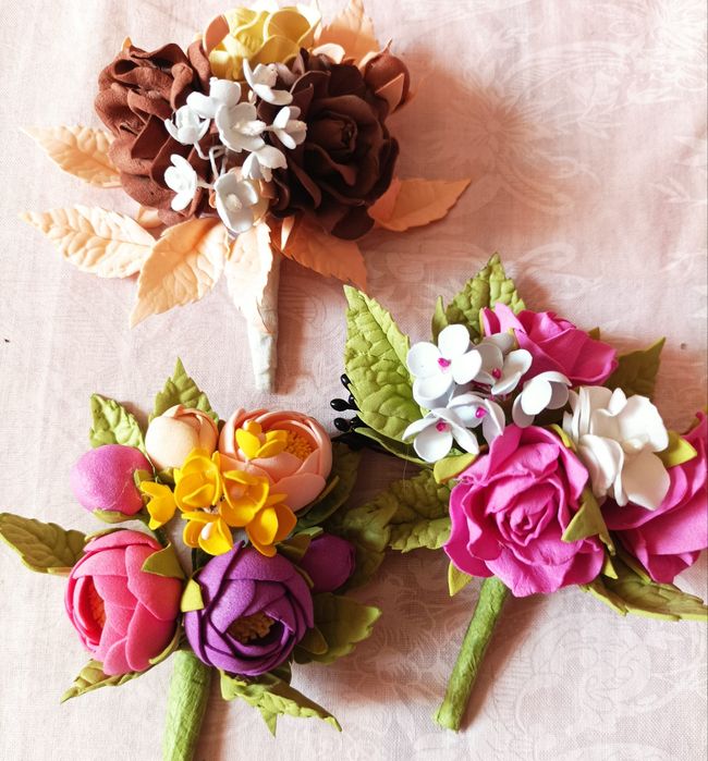 Резинки,заколки для волосся ручної роботи з фоамірану