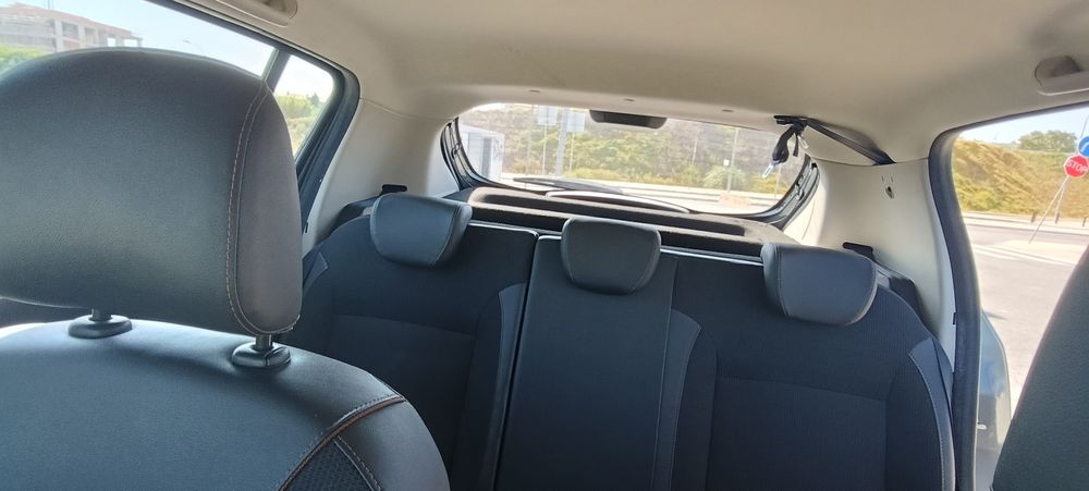 Dacia Sandero — fotografia 8