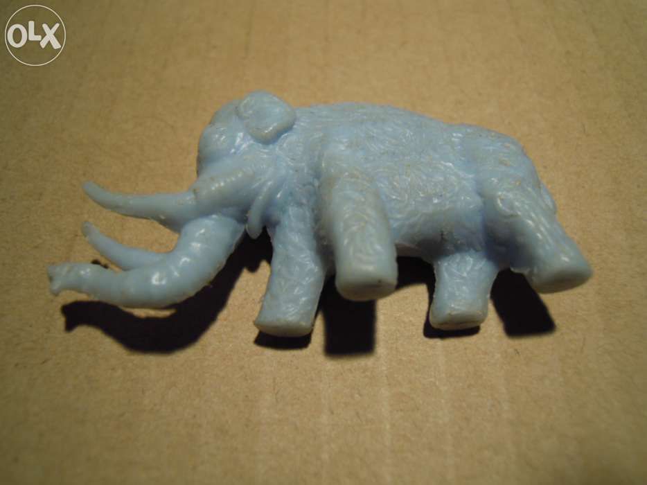 Lote de bonecos antigos PVC Plástico - Zuyo.  Schleich, Maia Borges