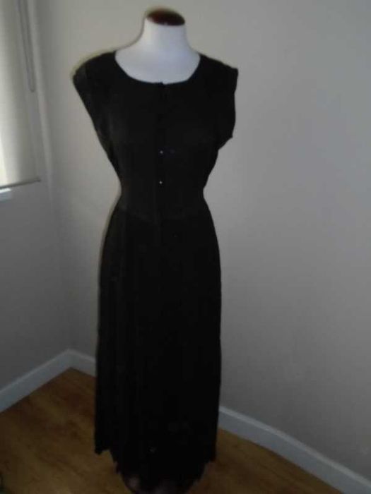 Vestido comprido tecido enrugado
