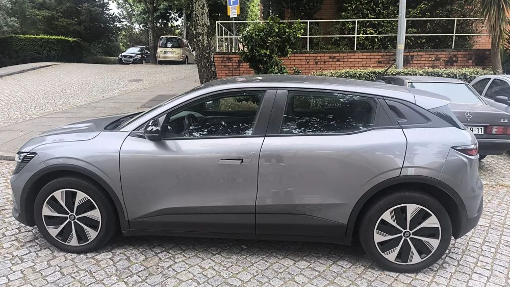 Renault Mégane E-Tech EV60 Evolution Super Charge497787257089566721