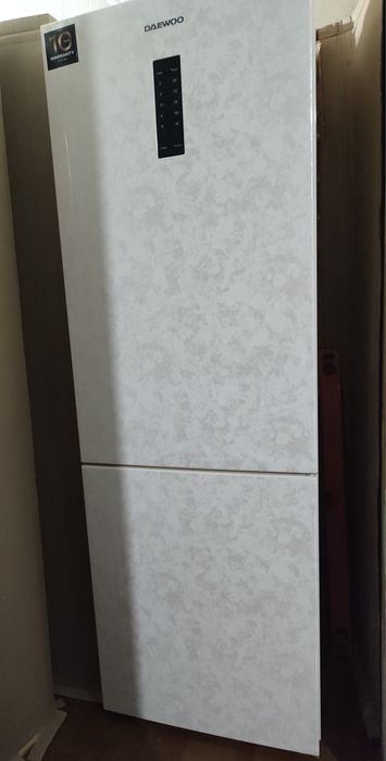 Продам холодильник Daewoo