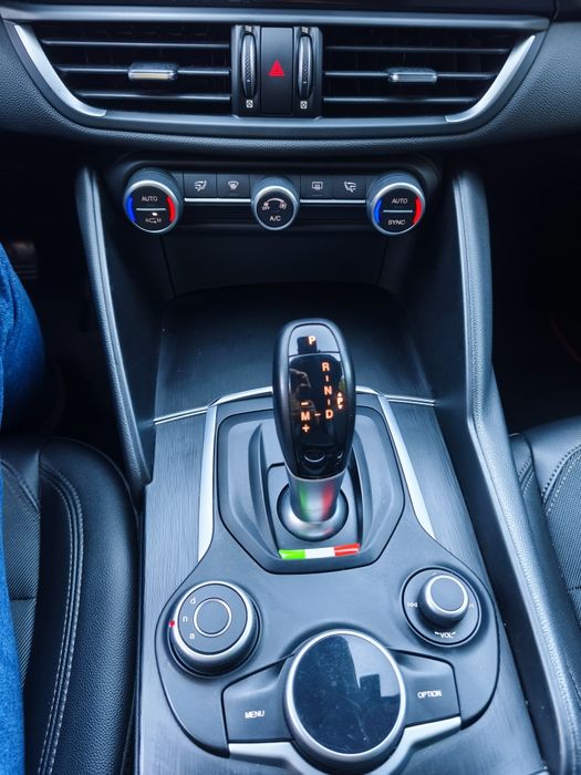 ALFA GIULIA 2.2 180CV NACIONAL