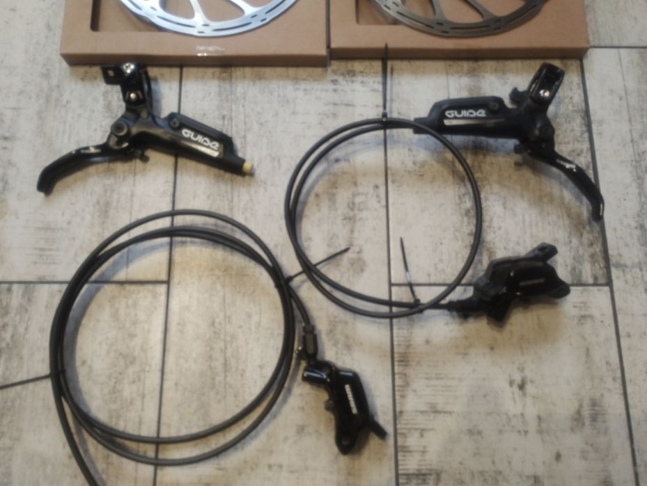Komplet hamulców hydraulicznych SRAM Guide RE tarcze