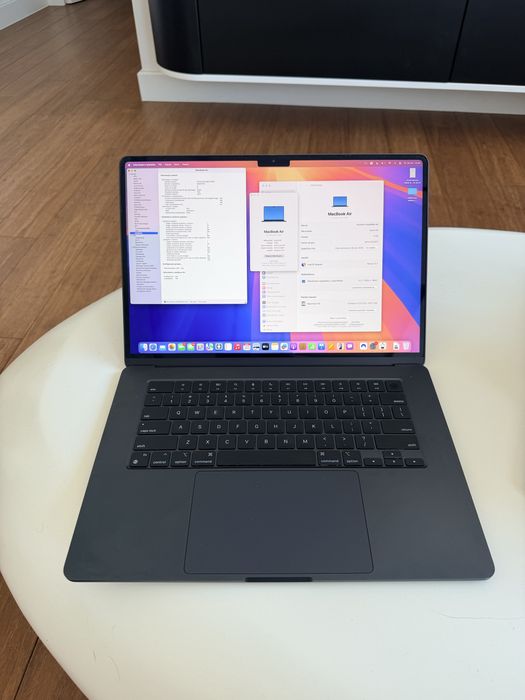 Laptop Macbook Air 15 cali M2/8GB/256GB