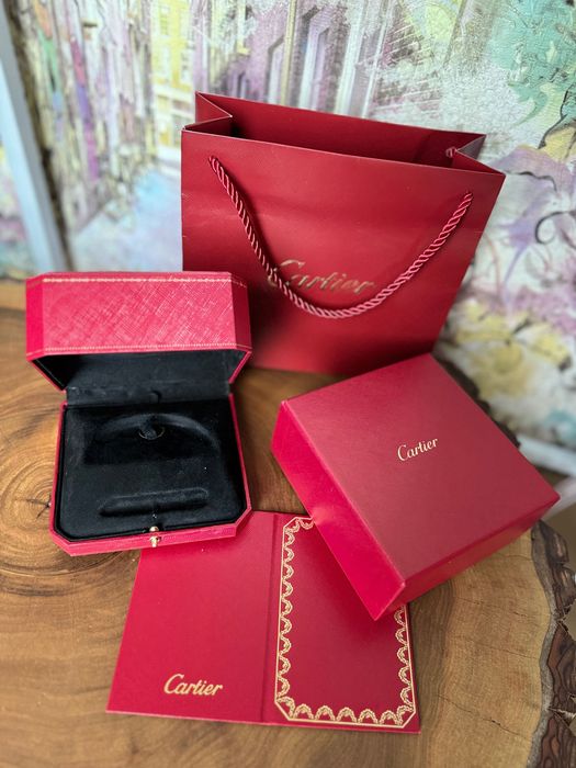 Упакування Cartier