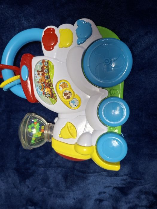 Іграшки м'які на колиску чи кроватку