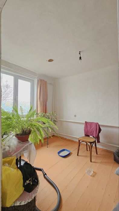 Продам два дома на одном участке. Есть газ!