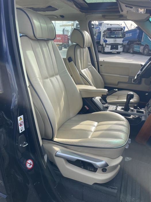 Ranfe Rover L322 Vogue, Bancos em pele bege