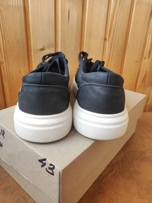 Мокасини чоловічі.