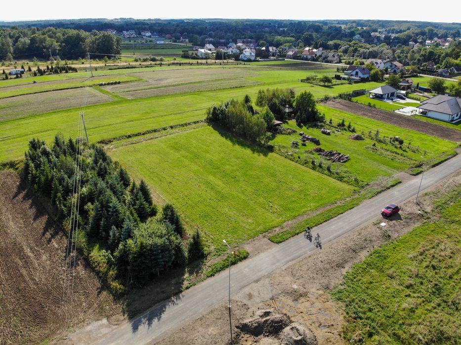 Działka budowlana 13 ar/ 26 ar -media-gaz-prąd-woda Dabrowa Tarnowska