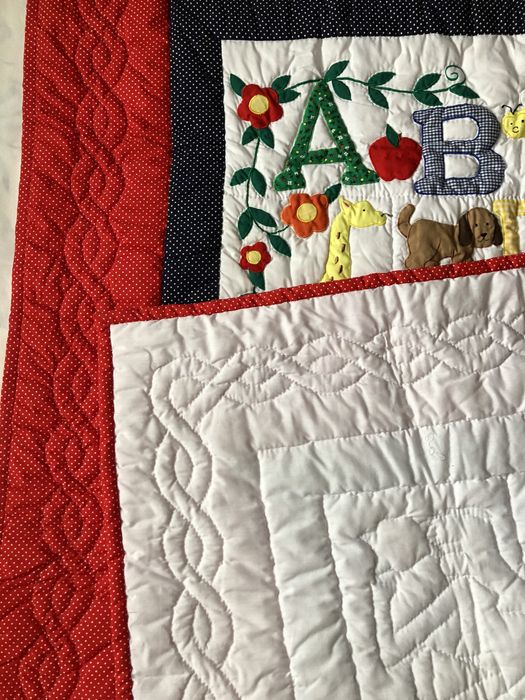 Покрывало, одеяло  пэчворк . Ручная работа. 135*110 .