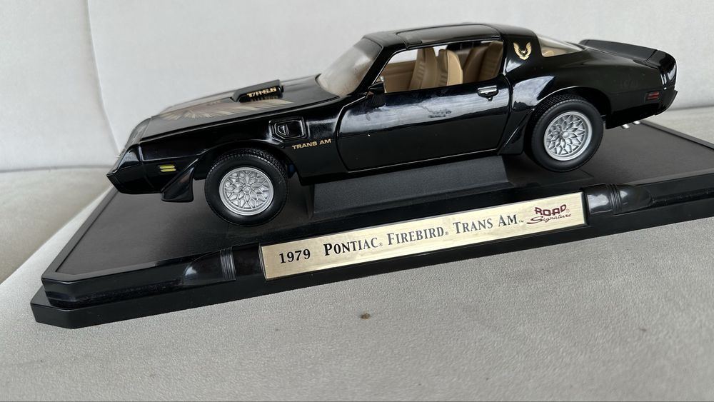 Модельна машина Pontiac