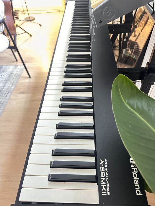 TROCO POR PS5 Roland A-88 mk2 como novo