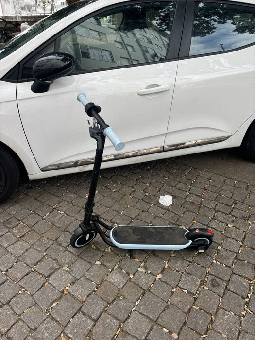 Trotinete elétrica para criança a partir 6 anos