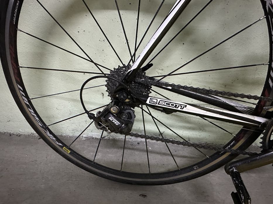 Bicicleta Estrada Scott Addict R3