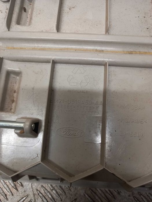 Ford galaxy s-max 06-15 schowek podsufitki okularów lampki