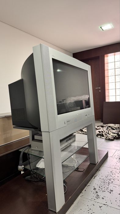 TV SRT Vintage Funcional