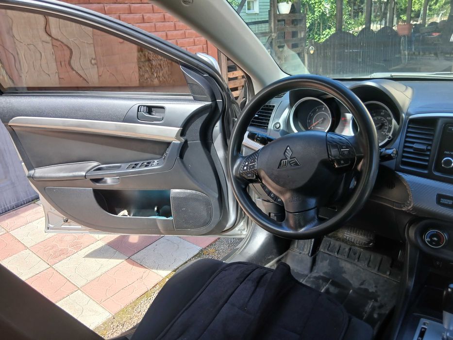 Продається Mitsubishi  LANCER 2013 року