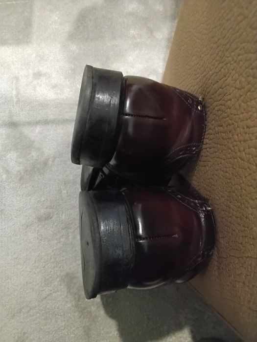 Sapatos Clássicos de Homem – Pele – Tamanho 44