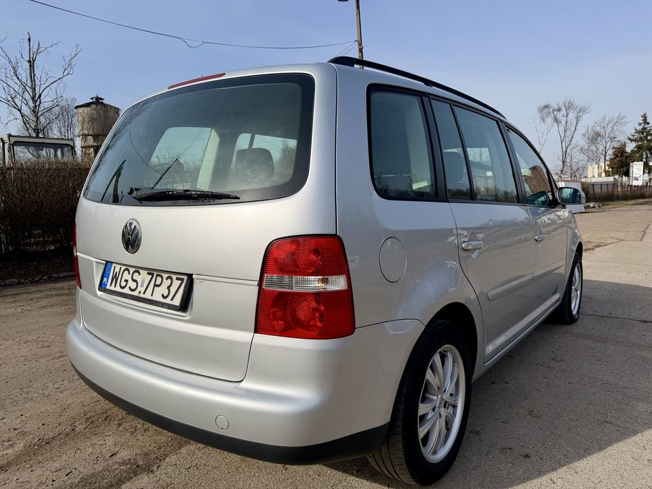 Volkswagen Touran/2003r/1.6 Pb/bdb stan/bez wkładu