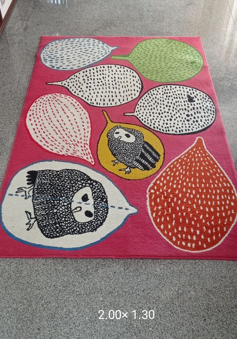 Carpete  em bom estado