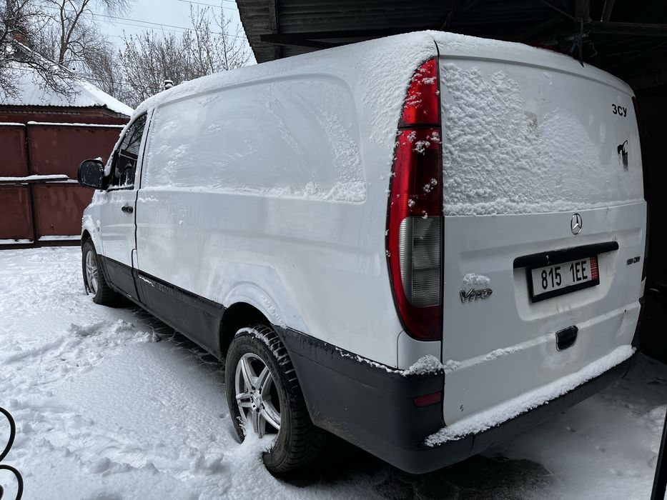 Продам мерседес бенц Вито