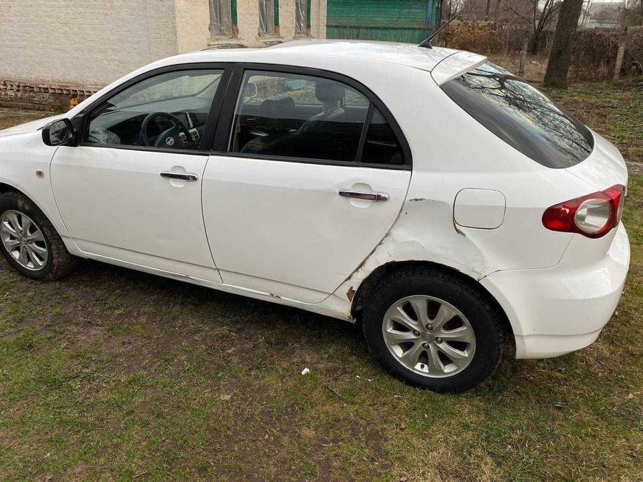 Продам авто BYD F3R