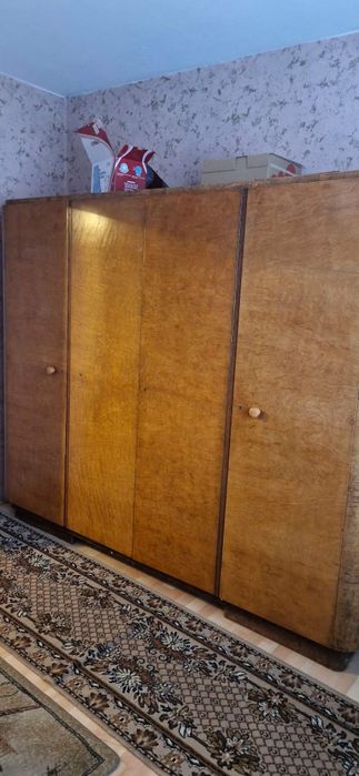 komplet-mebli-art-deco-do-sypialni-vintage-retro-ko-szafa-nakastnik