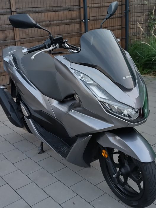 HONDA PCX 125. 22 Rok.