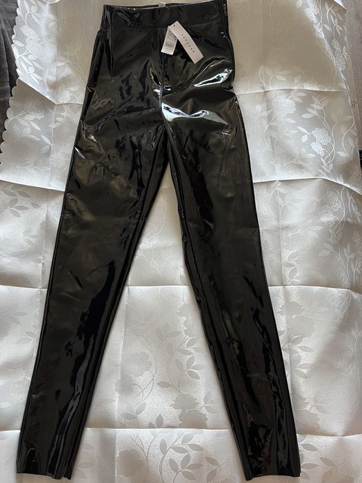Лаковые штаны