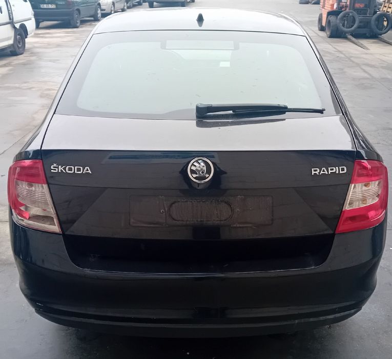 Para peças SKODA Rapid Liftback (NH3)