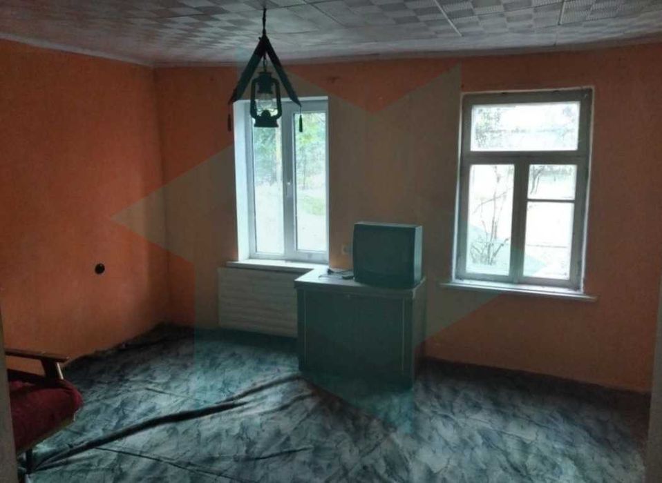 Продам будинок 35м² на ділянці 6 соток із новим фундаментом, вул. Відпочинку, Ігрень