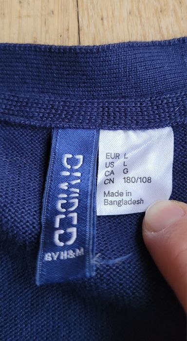 Sweter młodziezowy DIVIDED - L - nowy, 100 % bawełna