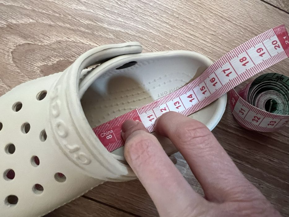 Crocs C7 дитячі сандалі
