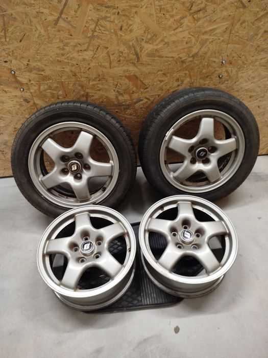 Felgi Genuine Nissan Skyline R32 16 cali