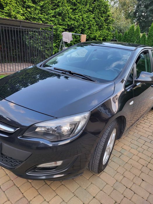 Opel Astra Sedan 2015 1,6 Diesel